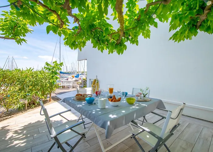 Evasion Marine Vue Grande Terrasse & Ponton Prives * Le Grau-du-Roi