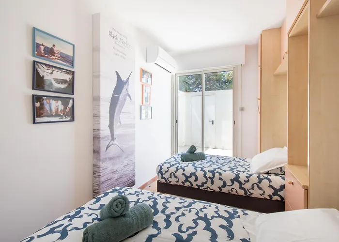 Appartement Evasion Marine Vue Grande Terrasse & Ponton Prives Le Grau-du-Roi