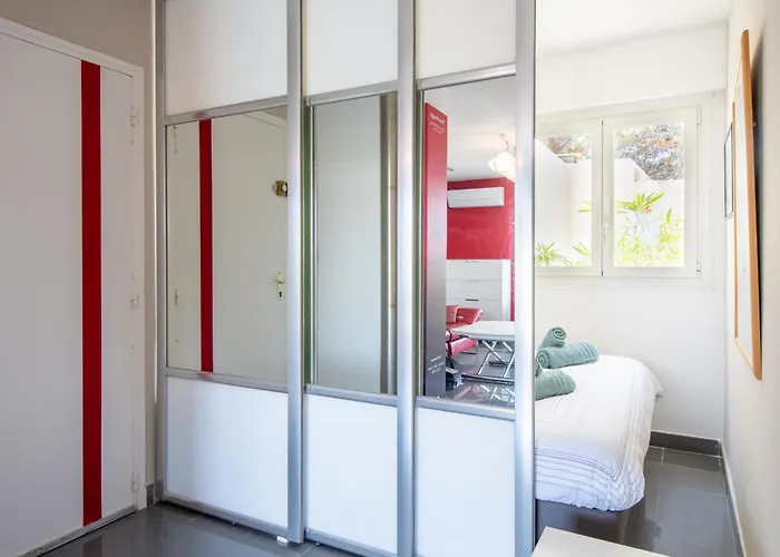 Appartement Evasion Marine Vue Grande Terrasse & Ponton Prives Le Grau-du-Roi
